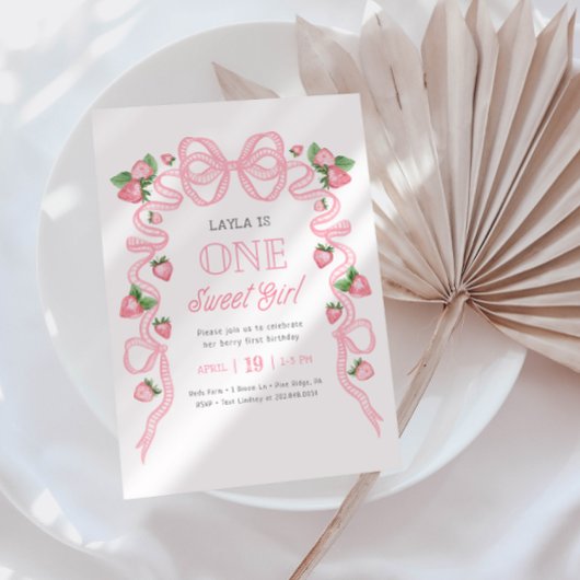 Invitation Une fille douce | Bow rose fraise 1er anniversaire