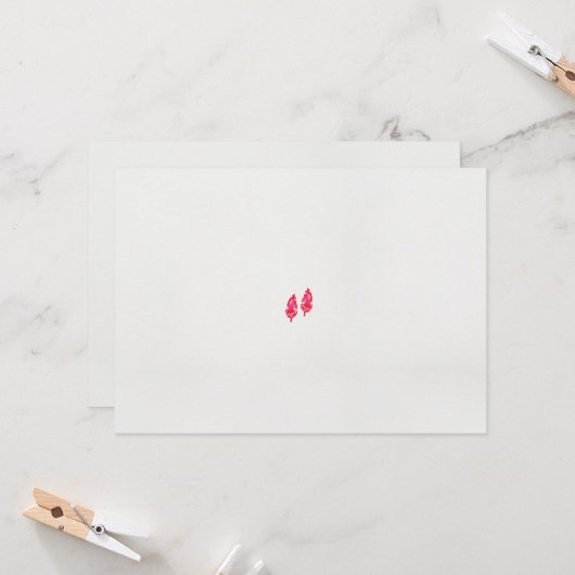 Invitation une paire de feuilles rouges sur un arrière - plan (Devant/Arrière en situation)