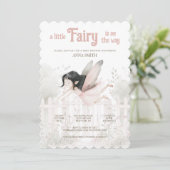 Invitation "Une petite fée est en route" Baby shower (Debout devant)