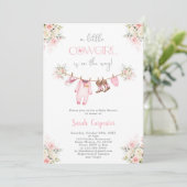 Invitation Une petite fille Baby shower Cowgirl (Debout devant)