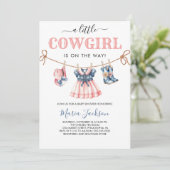 Invitation Une petite fille sauvage Baby shower de fille bleu (Debout devant)