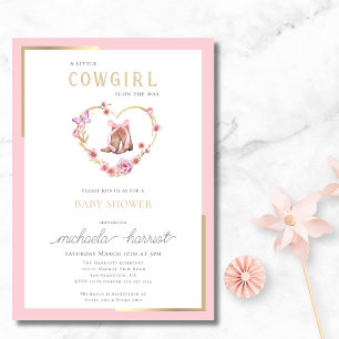 Invitation Une petite fille se trouve sur le Baby shower Way