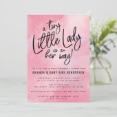 Invitation Une Petite Petite Baby shower-Dame (Debout devant)