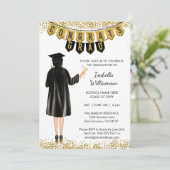 Invitation unique de remise de diplômes Cheveux no (Debout devant)