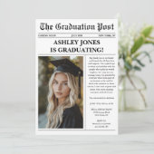 Invitation Unique Fun Newspaper Photo Graduation  (Debout devant)