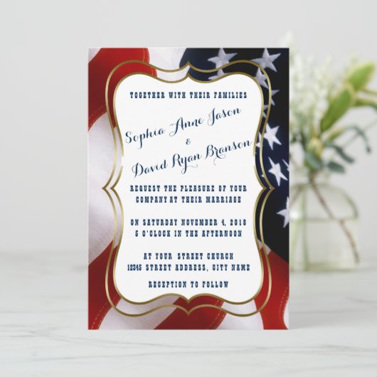 Invitation Unique USA Drapeau or Mariage personnalisé (Debout devant)