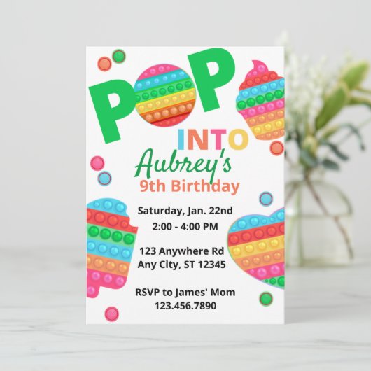 Invitation Unisex Rainbow Pop It Fidget Jouet Anniversaire En (Debout devant)