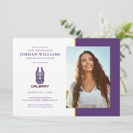 Invitation Université d'Albany Great Danes (Debout devant)