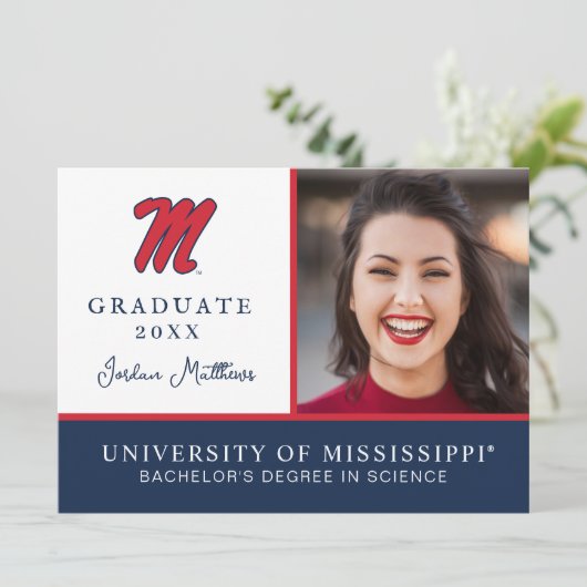 Invitation Université du Mississippi | Script M (Debout devant)