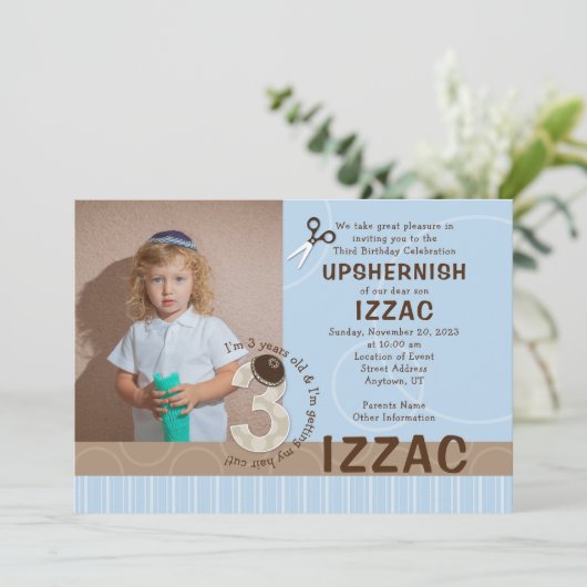 Invitation Upshernish ou Upshern (Debout devant)