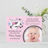Invitation Vache au-dessus d'anniversaire de photo de bébé de (Debout devant)