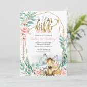 Invitation Végéty Woodland She's A Wild One First Birthday (Debout devant)