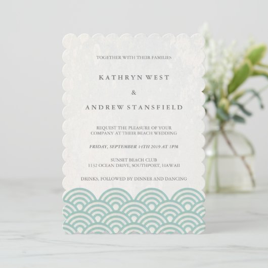 Invitation Vert + Blanc Stylisé Vagues Élégantes Mariage plag (Debout devant)