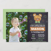 Invitation verte d'anniversaire d'ours avec la (Devant / Derrière)