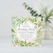 Invitation verte florale de fête d'anniversaire de (Debout devant)