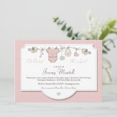 Invitation Vêtements Bébés mignons roses | BABY SHOWER (Debout devant)