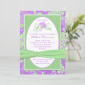 Invitation Viande de fleurs blanches et violettes et invitati (Debout devant)