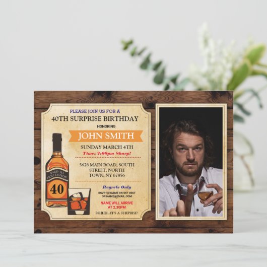 Invitation Vieilli à la perfection Anniversaire Bois Whisky P (Debout devant)