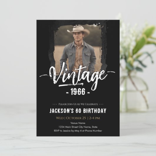 Invitation Vintage 60th Birthday  (Debout devant)