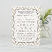 Invitation Vintage blanc Tan Neutre Chevron Stripes Mariage (Debout devant)