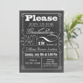 Invitation vintage Chalkboard Graduation Party (Debout devant)