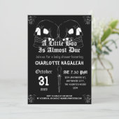 Invitation Vintage Élégant Éffrayant, Baby shower Halloween (Debout devant)