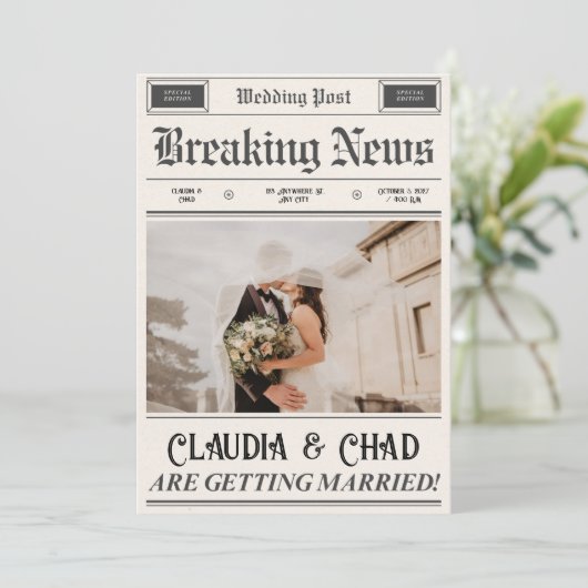 Invitation Vintage Newspaper Wedding (Debout devant)