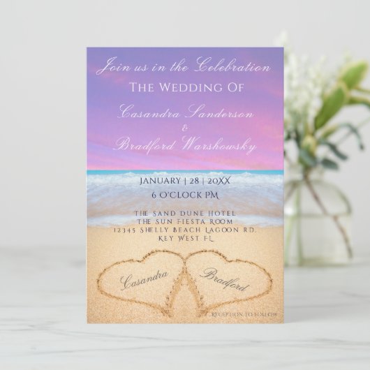 Invitation Violet Sous-Ensemble Plage Mariage 2 Coeurs Sable (Debout devant)
