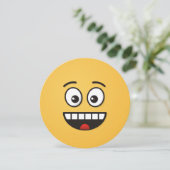 Invitation Visage souriant avec bouche ouverte (Debout devant)