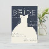 Invitation Voici BRIDE Silver & Blue Chic Fête des mariées (Debout devant)