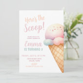 Invitation Voici l'anniversaire de la crème glacée rose Scoop (Debout devant)