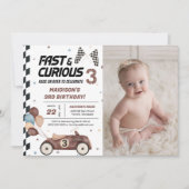 Invitation Voiture de course Brown rapide et curieux 3e anniv (Devant)