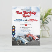 Invitation Voitures de course Blue et Red Retro Voitures de c (Debout devant)