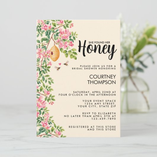 Invitation Watercolor She Found Her Honey Bridal Shower  (Debout devant)
