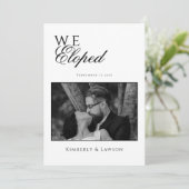 Invitation We eloped Photo card Elopement Announcement (Debout devant)