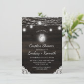 Invitation Wedding shower de Oak Ridge Rustic Wood Couple (Debout devant)
