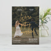 Invitation We're getting married photo wedding  (Debout devant)