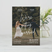 Invitation We're getting married photo wedding  (Debout devant)