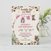 Invitation Western Saddup Et Circuler Pour Anniversaire (Debout devant)