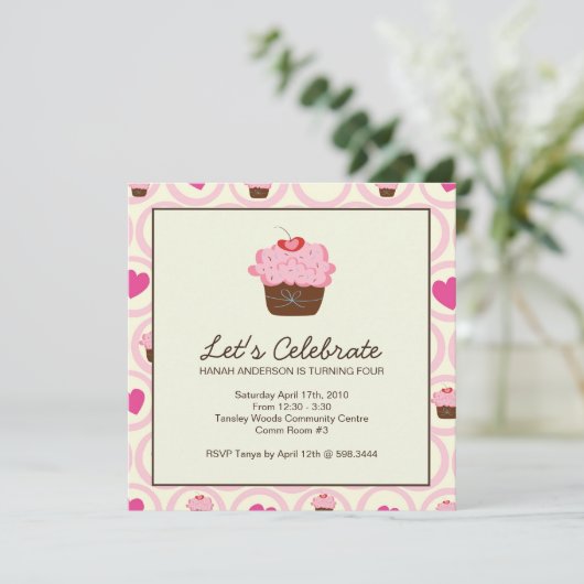 Invitation Whimsical Birthday Party (Debout devant)