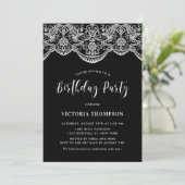 Invitation White Brocade Lace Noir fête d'anniversaire (Debout devant)
