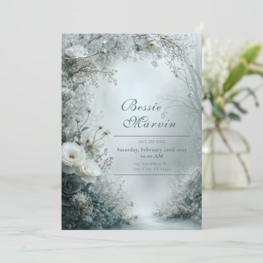 Invitation White Rose and Dusty Gray Winter Wedding (Debout devant)
