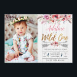 Invitation Wild One Boho Birthday Girls 1er anniversaire invi<br><div class="desc">Wild One Boho Birthday Girls photo 1er anniversaire invitation,  faux feuille d'or et éléments tribaux avec fleurs d'aquarelle.</div>