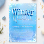 Invitation Winter Wonderland Anniversaire<br><div class="desc">Célébrez votre anniversaire et amusez-vous par temps froid. Le design de l'invitation est mis en valeur par le design de titre tendance élégant avec un arrière - plan de forêt enneigé</div>