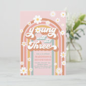 Invitation Young Wild And Three Boho Daisy Rainbow Birthday (Debout devant)