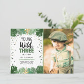 Invitation Young Wild et trois Safari Tropical Boy Anniversai (Debout devant)
