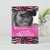 Invitation Zebra Feather Bachelorette Party rose (Debout devant)