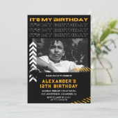Invitations 12e anniversaire garçon Photo Spray pa (Debout devant)