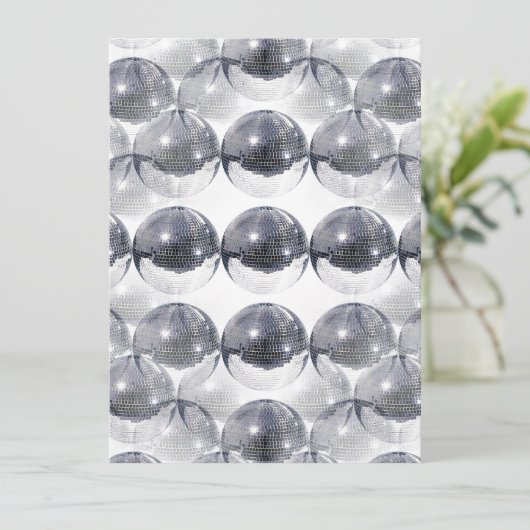 invitations à bal disco (Debout devant)