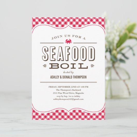 Invitations à ébullition des fruits de mer (Debout devant)